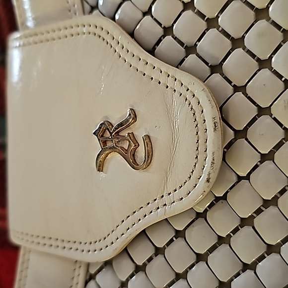 White R Purse - Chain Mail - Picture 11 of 16